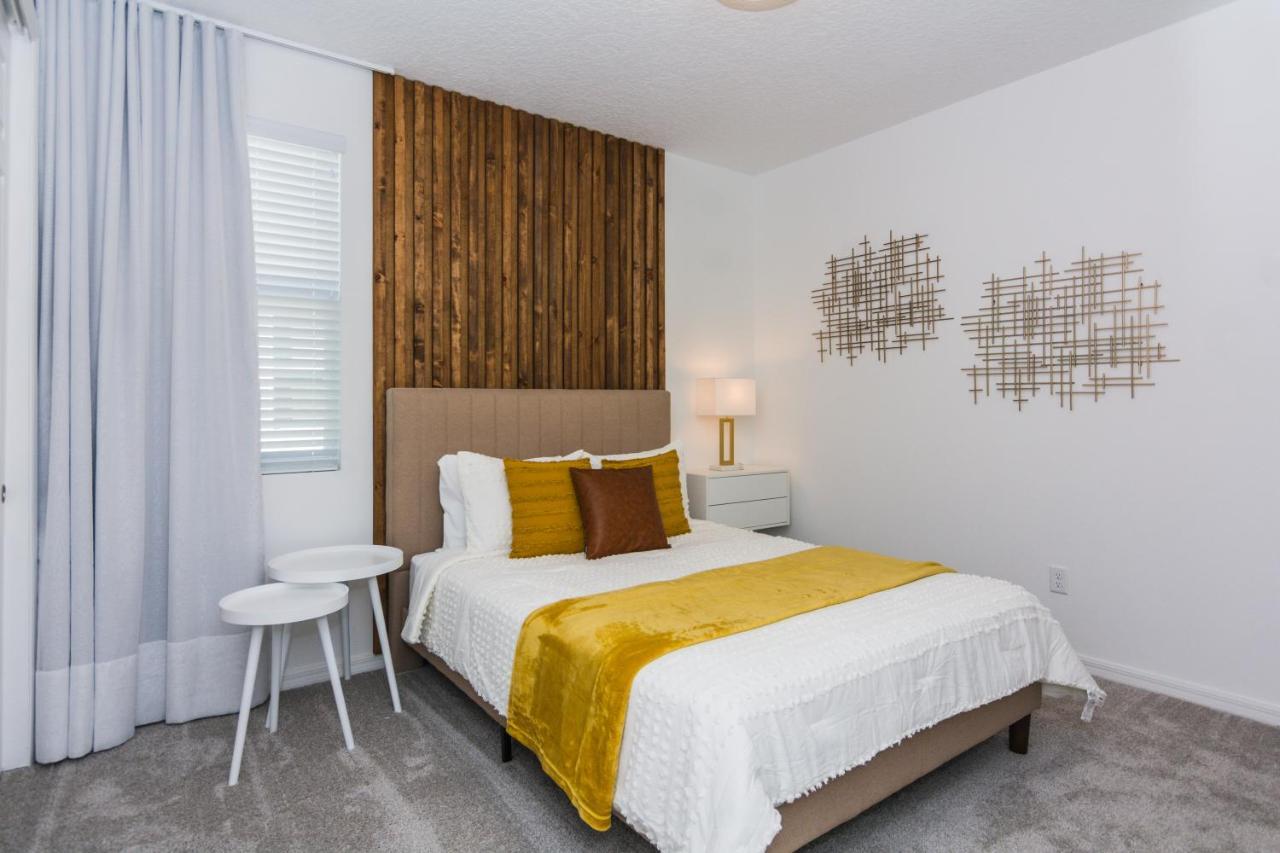 Brand New 9 Bedrooms House With Private Pool, Star Wars Game Room, Theme Rooms And Lake View Sa2145 Kissimmee Bagian luar foto