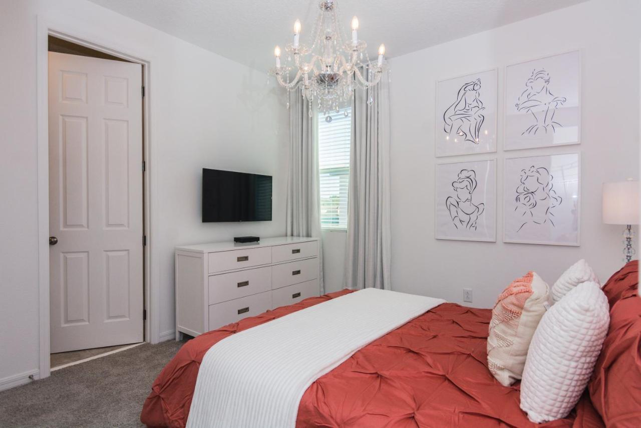 Brand New 9 Bedrooms House With Private Pool, Star Wars Game Room, Theme Rooms And Lake View Sa2145 Kissimmee Bagian luar foto